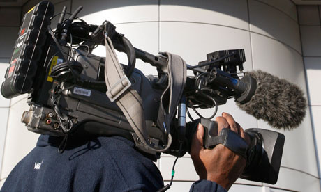 Un prezentator TV din Siria a fost decapitat - cameraman-1344091326.jpg