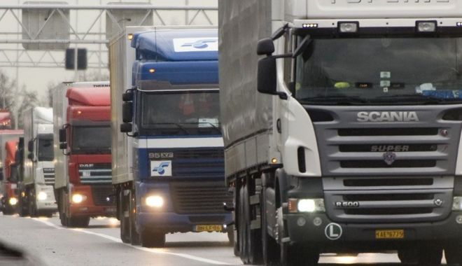 Transportatorii anunță proteste dacă autoritățile nu respectă legislația privind restituirea supraacizei la motorină - camioane-1543424236.jpg