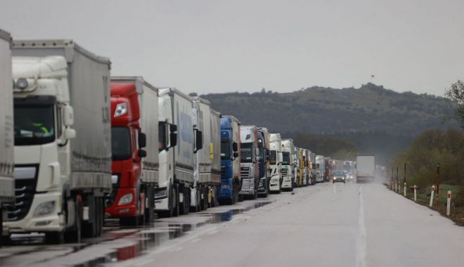 Statele UE din Europa de Est cer corectarea reglementărilor privind interzicerea importului de produse agricole ucrainene