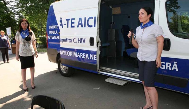 Campania de testare HIV continuă la Constanța - campaniadetestarehiv-1411405356.jpg