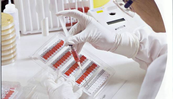 Campanie gratuită  de testare HIV și hepatită, la Constanța - campaniedetestare-1421247049.jpg
