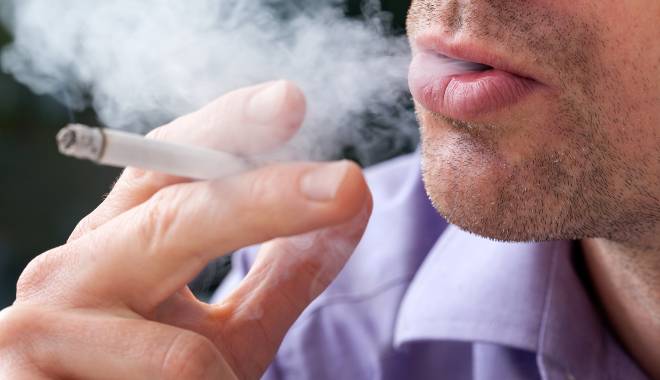 Statistici îngrijorătoare: risc de cancer pulmonar pentru 4 milioane de români! - campaniefumat-1449587910.jpg