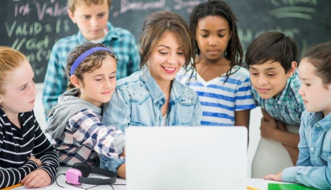 Campanie naţională de educaţie digitală a profesorilor - campanienationala-1620329436.jpg