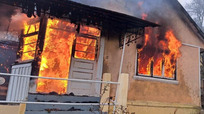 Răzbunare fără limite! Un bărbat a fost arestat după ce a incendiat casa fostei sale iubite - campeniincendiu678x381-1751461554.jpg