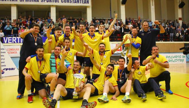 CVM Tomis, campioana României. Viitorul echipei, sub semnul întrebării - campioanacvm-1430847961.jpg