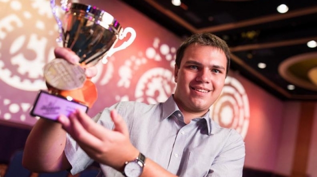 Un elev român este noul campion mondial la Microsoft Word - campion211348600-1548064994.jpg