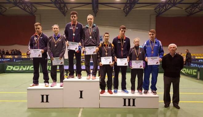 Tenis de masă: LPS și CS Farul au cucerit medaliile naționale la tineret - campionat-1447669000.jpg