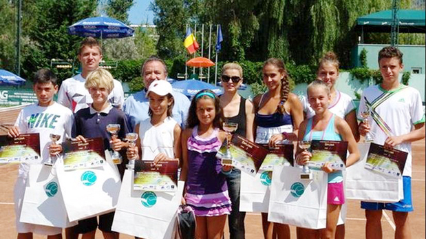 Campionii turneelor de la Idu Mamaia - campioniiidu-1345227207.jpg