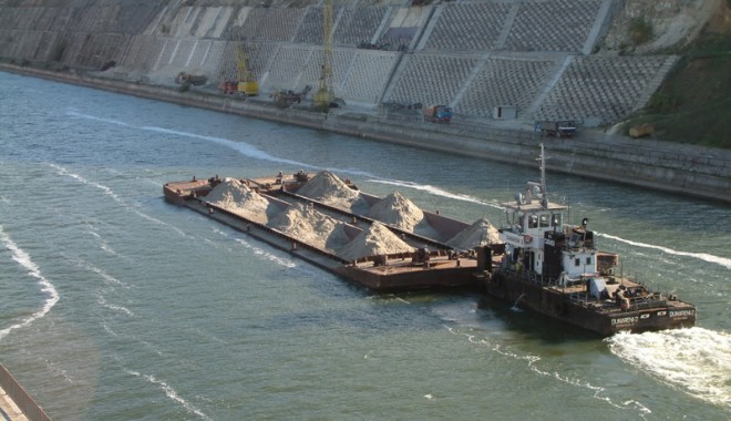 Europa investește milioane de euro în Canalul Dunăre - Marea Neagră - canaluldunaremareaneagra-1323114173.jpg