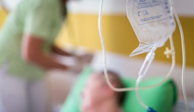 „Dreptul de a fi uitat” pentru supraviețuitorii de cancer, la un pas de a fi oficial
