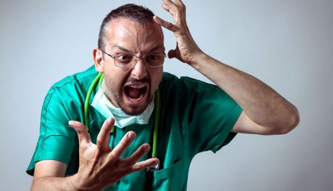 Când medicul dă greş şi te crede nebun - cand-medicul-da-gres-1700411514.jpg
