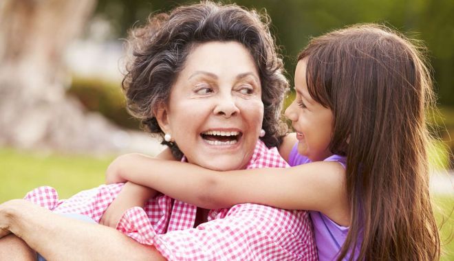 Când eşti bunică şi ai nepoată adolescentă - candestibunica-1673799672.jpg