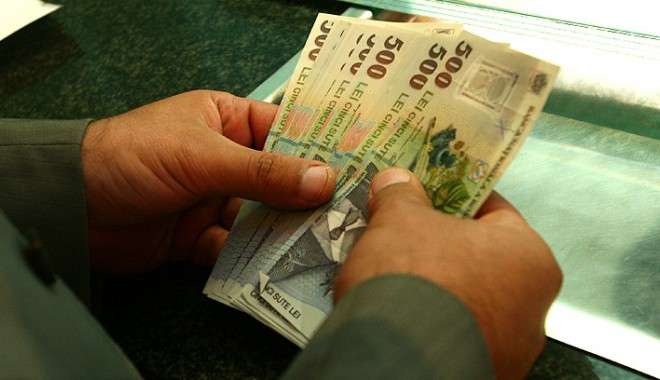Când  sunt posibile reținerile  din salariu - candsuntpos-1409327477.jpg