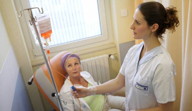 Când vor beneficia de tratament gratuit pacienții cu cancer - candvorbeneficia-1426084141.jpg
