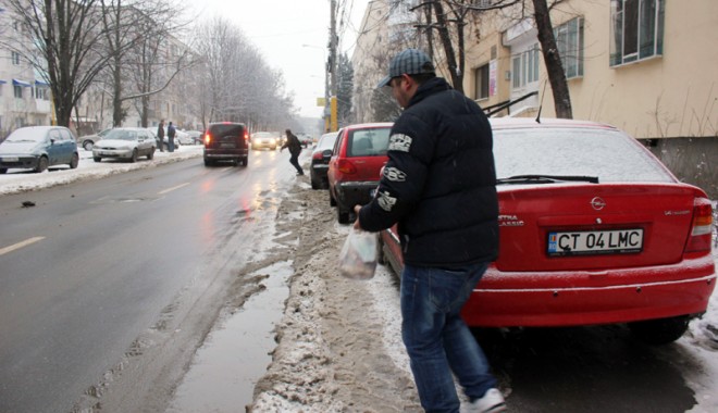 Când vor fi reabilitate trotuarele din Constanța - candvorfireabilitate-1393949789.jpg