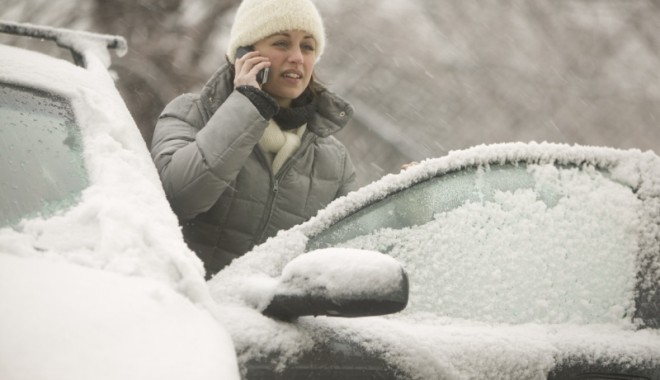 Mandate de arestare pe numele a două persoane, acuzate că provocau intenționat accidente auto în Capitală - capitala-1328355124.jpg