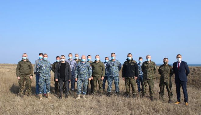 Militarii polonezi, în vizită la Capu Midia să se documenteze despre sistemul de lansare rachete - capumidiavizita1-1603988171.jpg