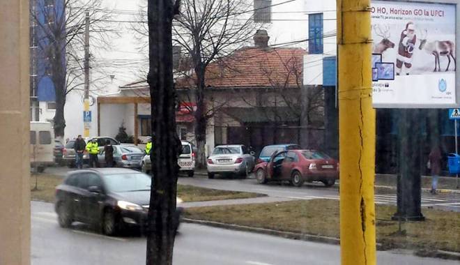 Carambol rutier pe bulevardul Mamaia - carambolrutier-1421949609.jpg