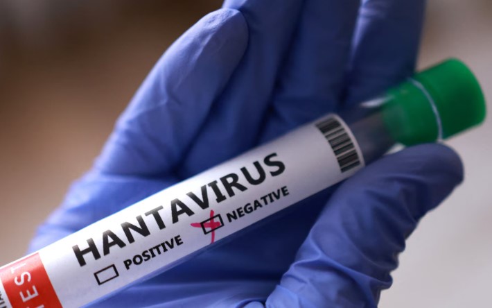 Opt contacți ai pacientului cu hantavirus din Arad, izolați și monitorizați timp de 21 de zile