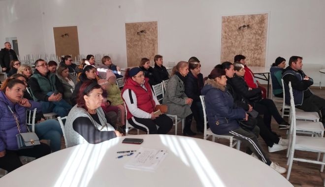 Procesul de dezinstituţionalizare a persoanelor cu dizabilităţi a ajuns în comuna Nicolae Bălcescu - caravana-1674385849.jpg