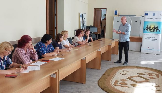 Caravana de informare „Dizabilitatea nu este o barieră”, ajunsă la Negru Vodă - caravana-1696152186.jpg