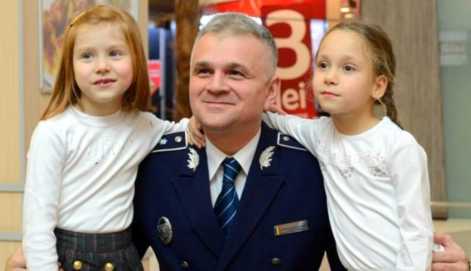 Caravana isteților ajunge la Maritimo Shopping Center - caravanaistetilor-1390577378.jpg
