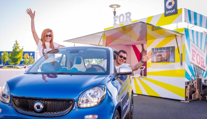 Caravana Smart îți provoacă abilitățile de șofer la Mamaia - caravanasmartfortwolamamaia-1434123146.jpg