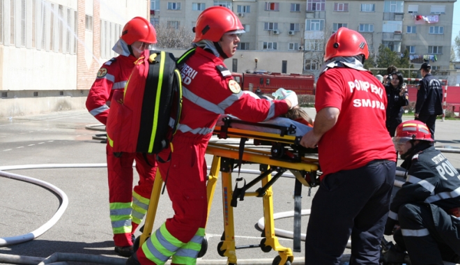 Caravana SMURD vine la Constanța  să ne instruiască - caravanasmurd-1467906910.jpg