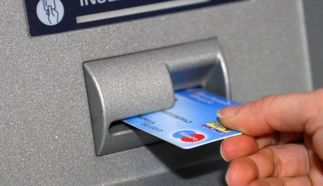 AJOFM. Șomerii primesc indemnizația pe card - card-1422886511.jpg