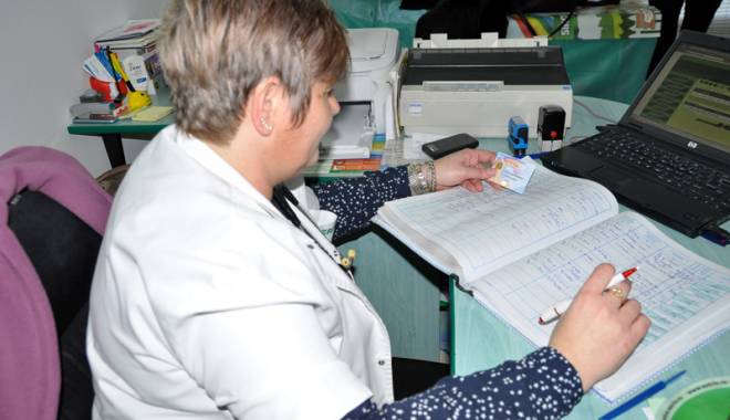 Cardurile de sănătate, obligatorii din septembrie - carddesanatate-1438361461.jpg