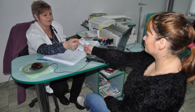 Câte carduri de sănătate au fost activate - carddesanatatemedicdefamilie17-1425460445.jpg