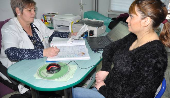 Schimbări majore! Copiii vor avea card de sănătate! - carddesanatatemedicdefamilie35-1443683965.jpg