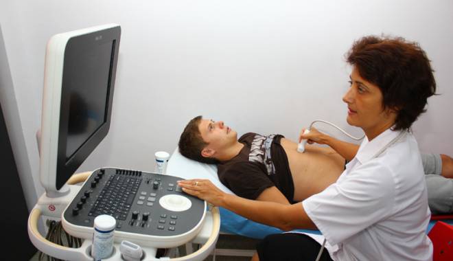 Cum pot fi scutiți constănțenii  de plata analizelor medicale - carduldesanatatedrluanaalexandre-1430316502.jpg