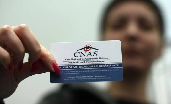 Românii ar putea fi scutiți de la plata cardului național de sănătate - cardulnationaldesanatate-1339412870.jpg