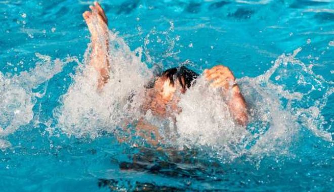 TRAGEDIA ZILEI! Un tânăr de doar 26 de ani a murit înecat într-o piscină - careestecauzadecesuluiluicristit-1656167458.jpg