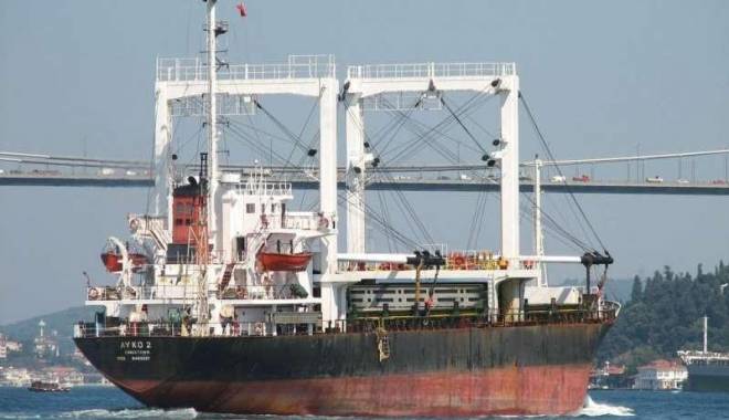 ALERTĂ PE MARE! - cargoulbeemaster-1450184977.jpg