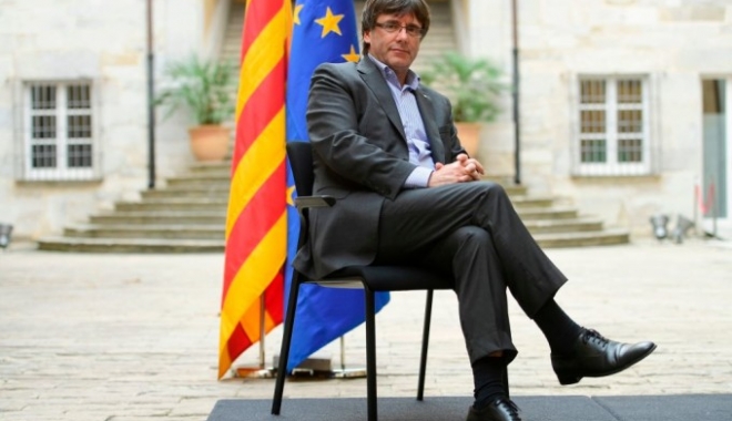 Catalonia bate în retragere. Premierul separatist cere negocieri cu Madridul - carlespuigdemont-1508140529.jpg