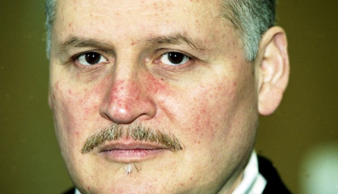 Carlos Șacalul, condamnat la închisoare pe viață - carlossacalul-1324048543.jpg