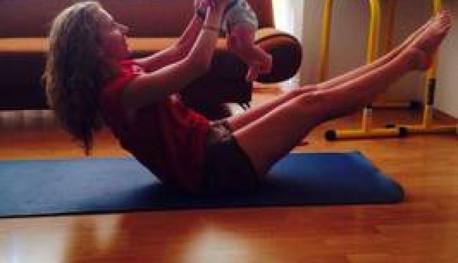 Carmen Brumă, fitness...cu bebelușul - carmen-1407842952.jpg