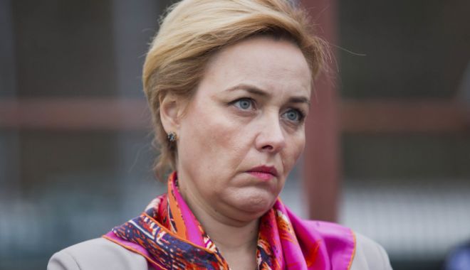 Carmen Dan, către studenții Academiei de Poliție: MAI este ținta unor atacuri repetate. Nu trebuie să vă timoreze - carmendan-1538133610.jpg