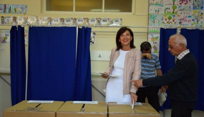 Alegeri prezidențiale 2019. Unde a votat Carmen Iohannis - carmeniohannisvot173708200-1573392885.jpg