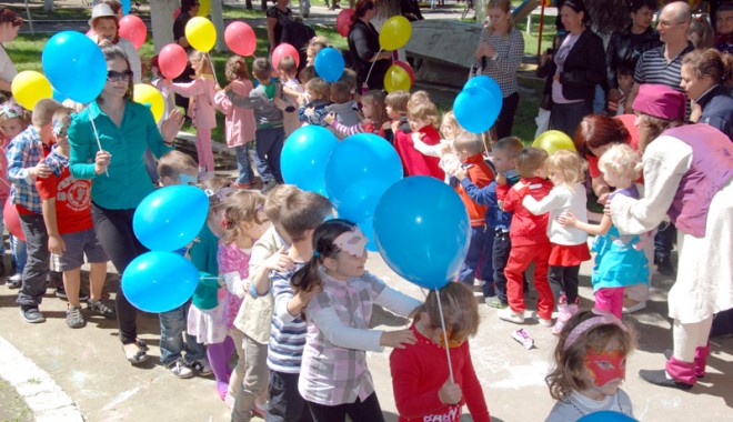 3.000 de copii, așteptați la Carnavalul din Mangalia - carnavalulcopiilor-1402595707.jpg