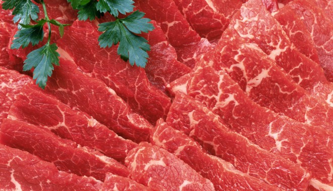 Atenție de unde cumpărați carne! Constănțenii s-au apucat de vândut carne de măgar  în loc de vită - carne-1361484562.jpg