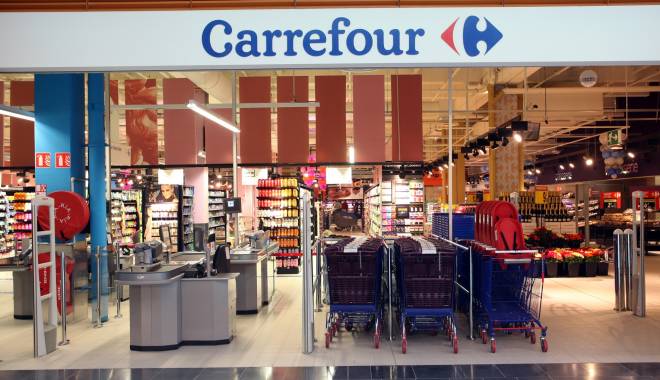 Tranzacția anului în România! - carrefour-1450771018.jpg