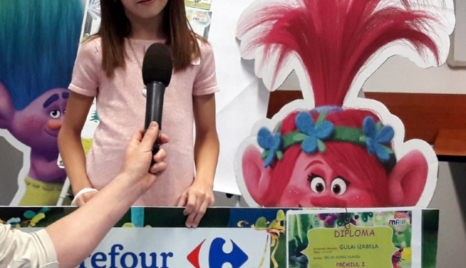 Ei sunt  elevii constănțeni  premiați de Carrefour - carrefour-1481733139.jpg