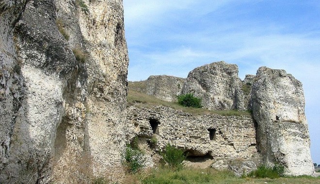 Porți deschise la Cetatea Carsium - carsium-1316804920.jpg