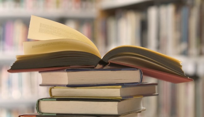 Ia-ți permis în Biblioteca Vie! - carte-1318611235.jpg
