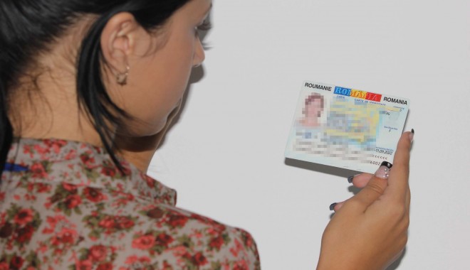 La Constanța, BULETINELE BIOMETRICE nu vor fi eliberate de la 1 iulie 2013! - carteadeidentitateblur-1371129387.jpg