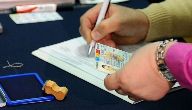 Ți-a expirat cartea de identitate?  Riști să fii sancționat dacă nu o schimbi la timp - cartedeidentitate-1562777542.jpg