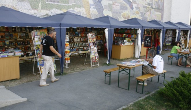 Carte la nisip, în Mangalia - cartelanisisp-1343251013.jpg